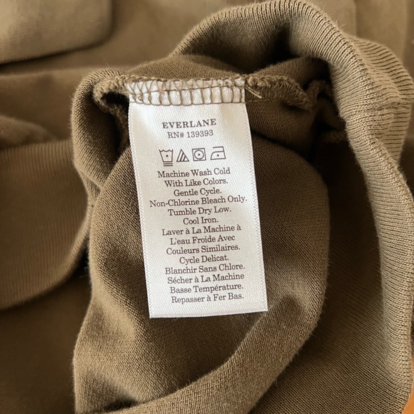 Everlane The Oversized Polo. Size XS. Color Beech. - Picture 12 of 12